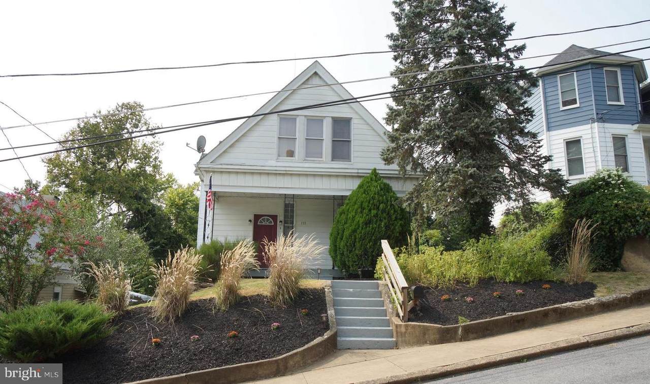 111 4TH Avenue - Photo 1