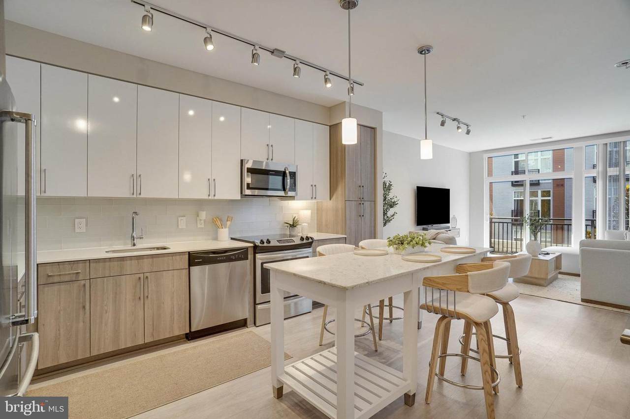 145 Riverhaven Drive - Photo 1