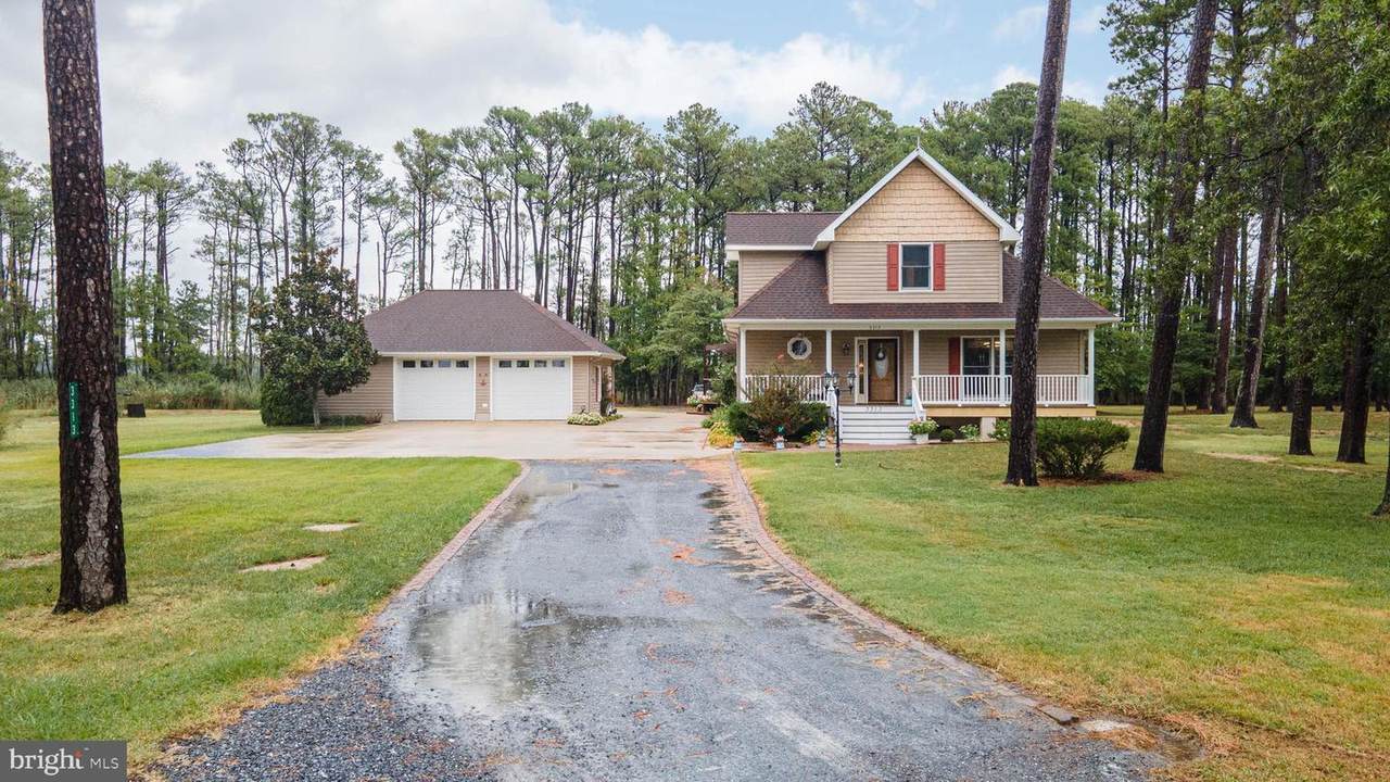 3313 Belfiore Road - Photo 1