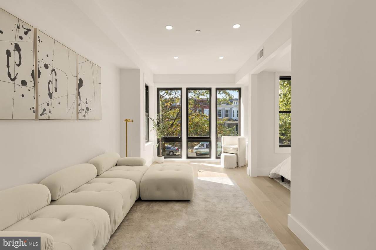 3923 14TH Street - Photo 1