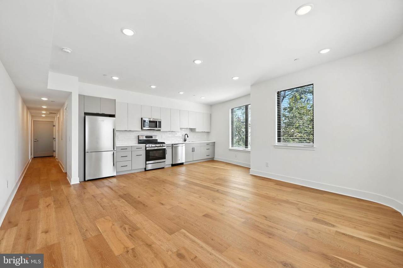 1801 Fairmount Avenue - Photo 1