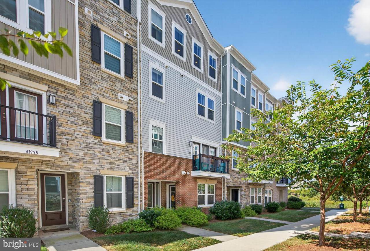 41956 Pickwick Mill Terrace - Photo 1