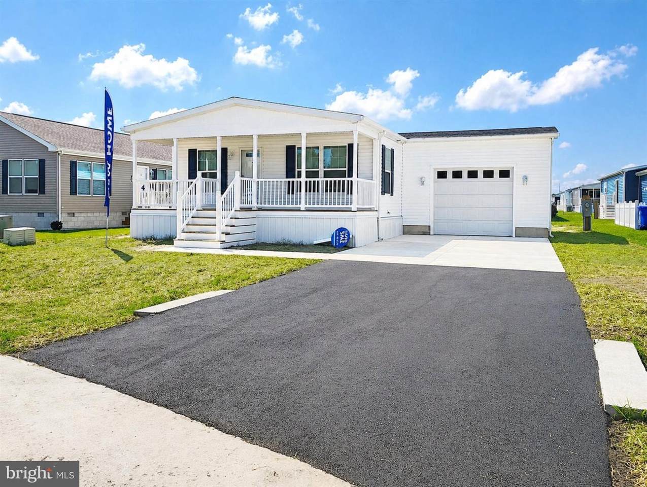 4 Carlisle Way - Photo 1