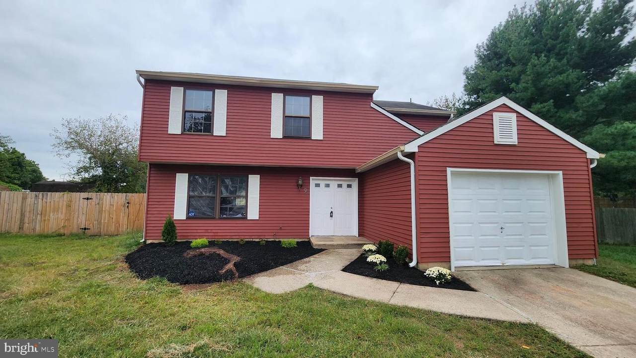 9 Candlewood Circle - Photo 1
