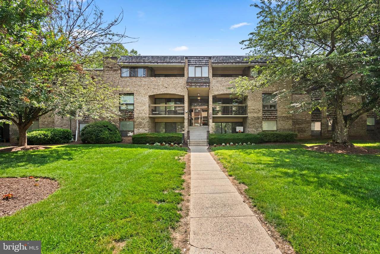 435 Christopher Avenue - Photo 1