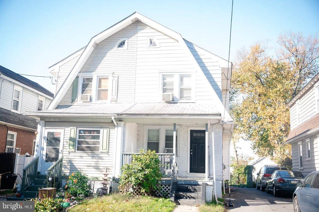 204 Avon Road - Photo 1