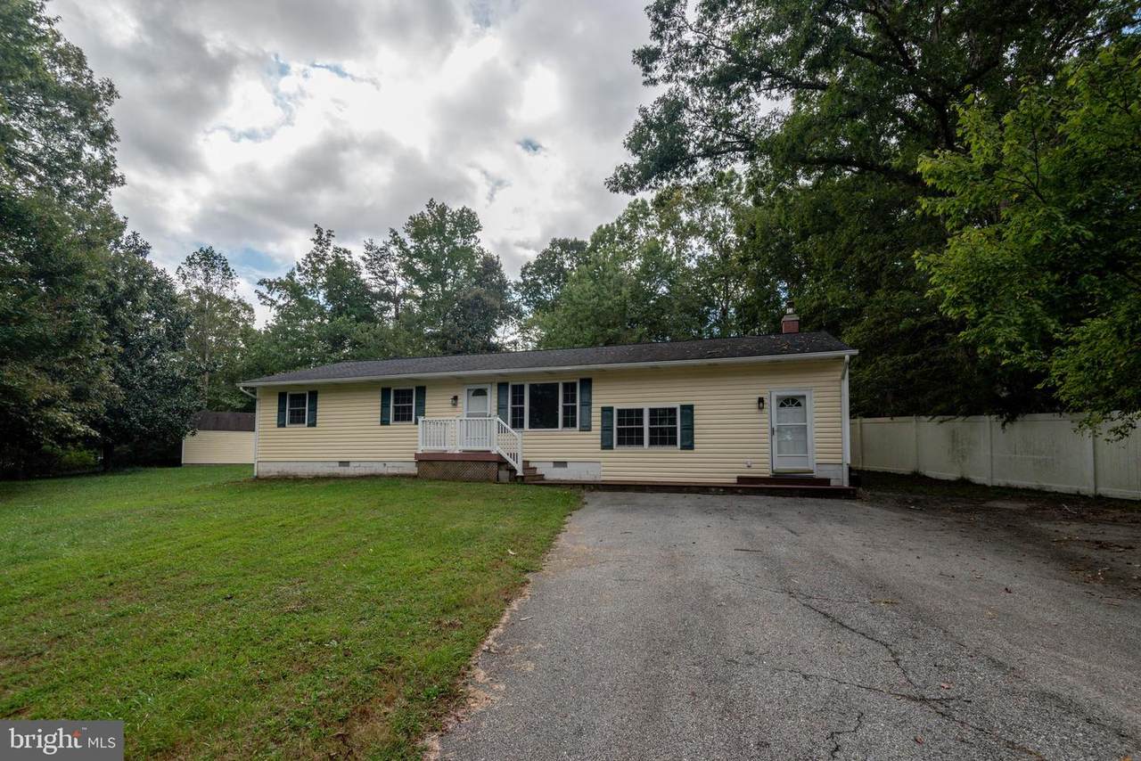 45923 Guenther Drive - Photo 1