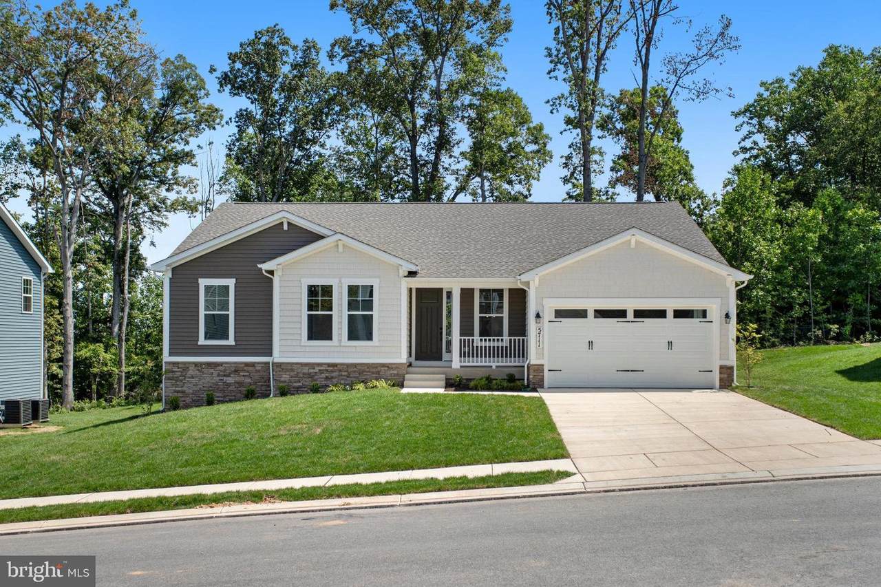 5711 Charlies Way - Photo 1