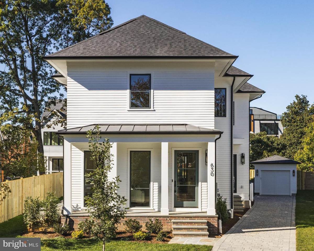 630 Kenmore Street - Photo 1