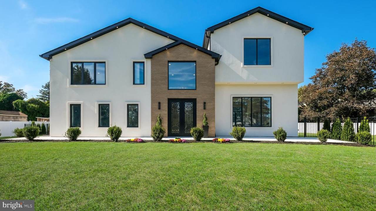 3750 Wheatsheaf Road - Photo 1