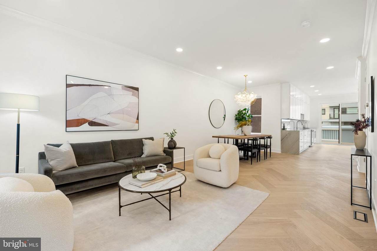 1932 11TH Street - Photo 1