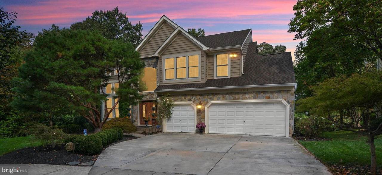 8504 Summershade Drive - Photo 1