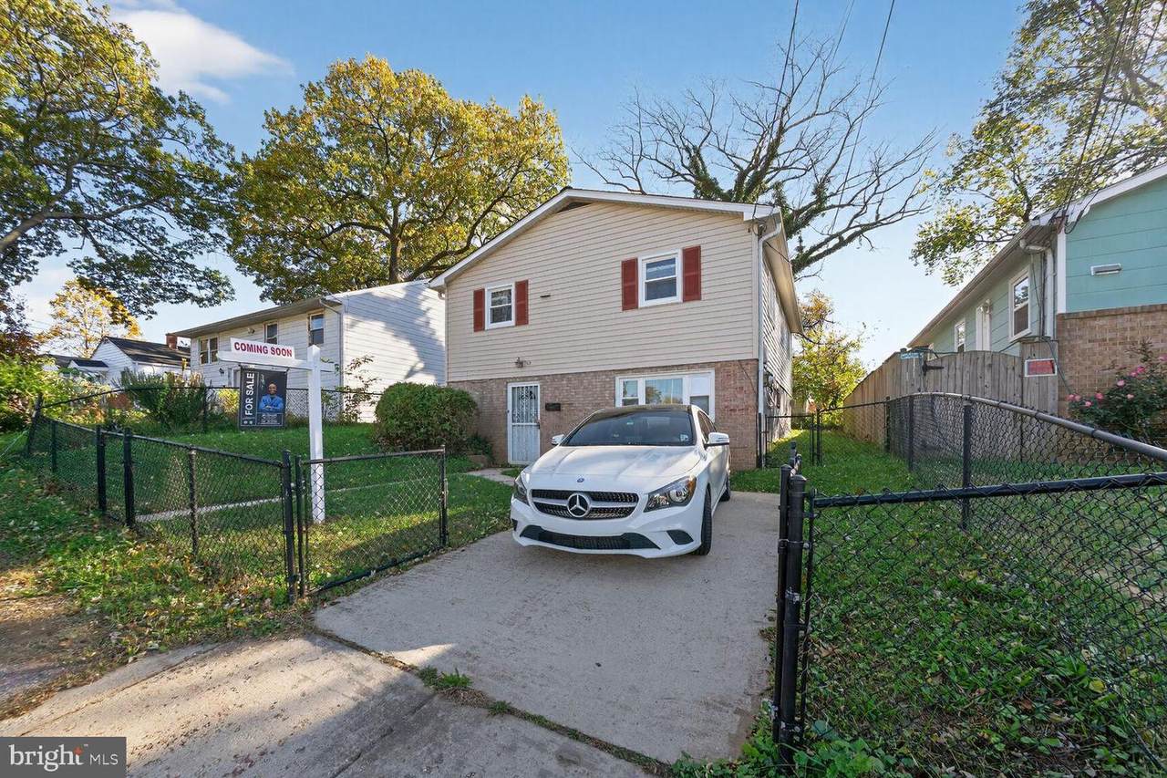 6117 Osborn Road - Photo 1