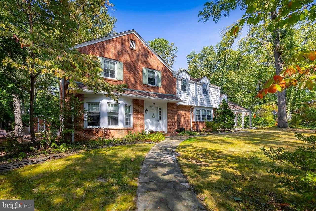 72 Cyrus Avenue - Photo 1