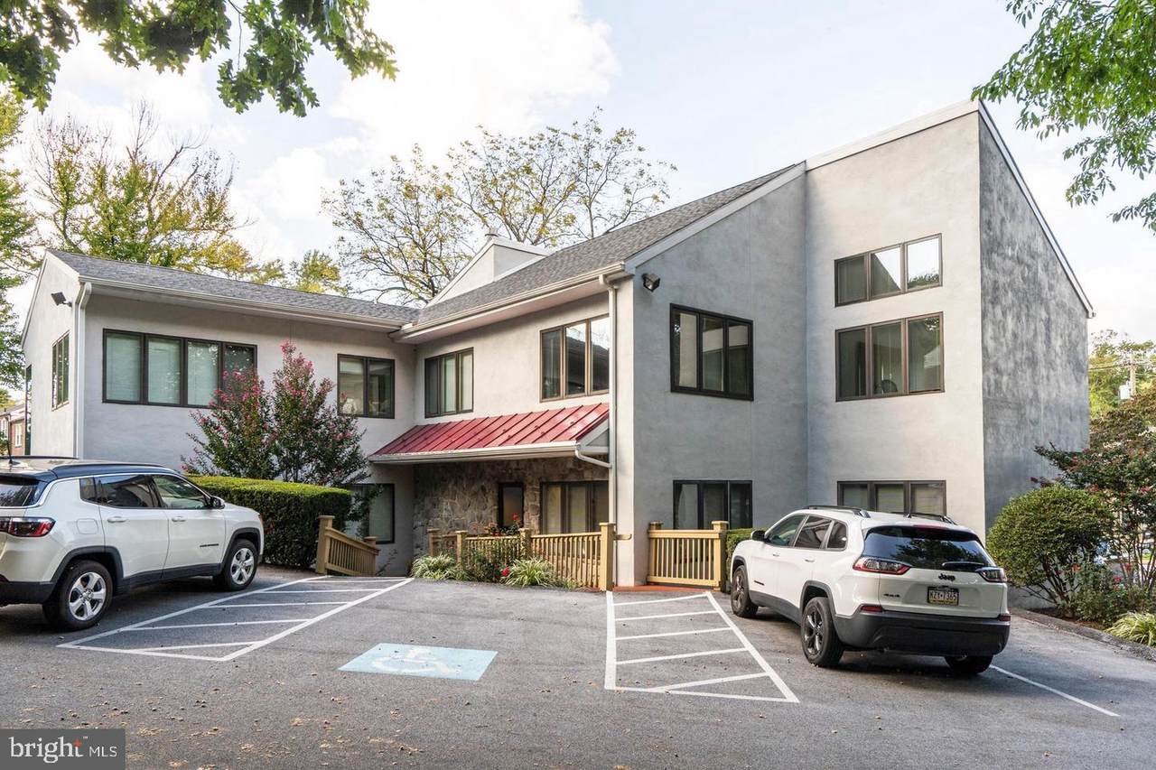 528 Lancaster Avenue - Photo 1