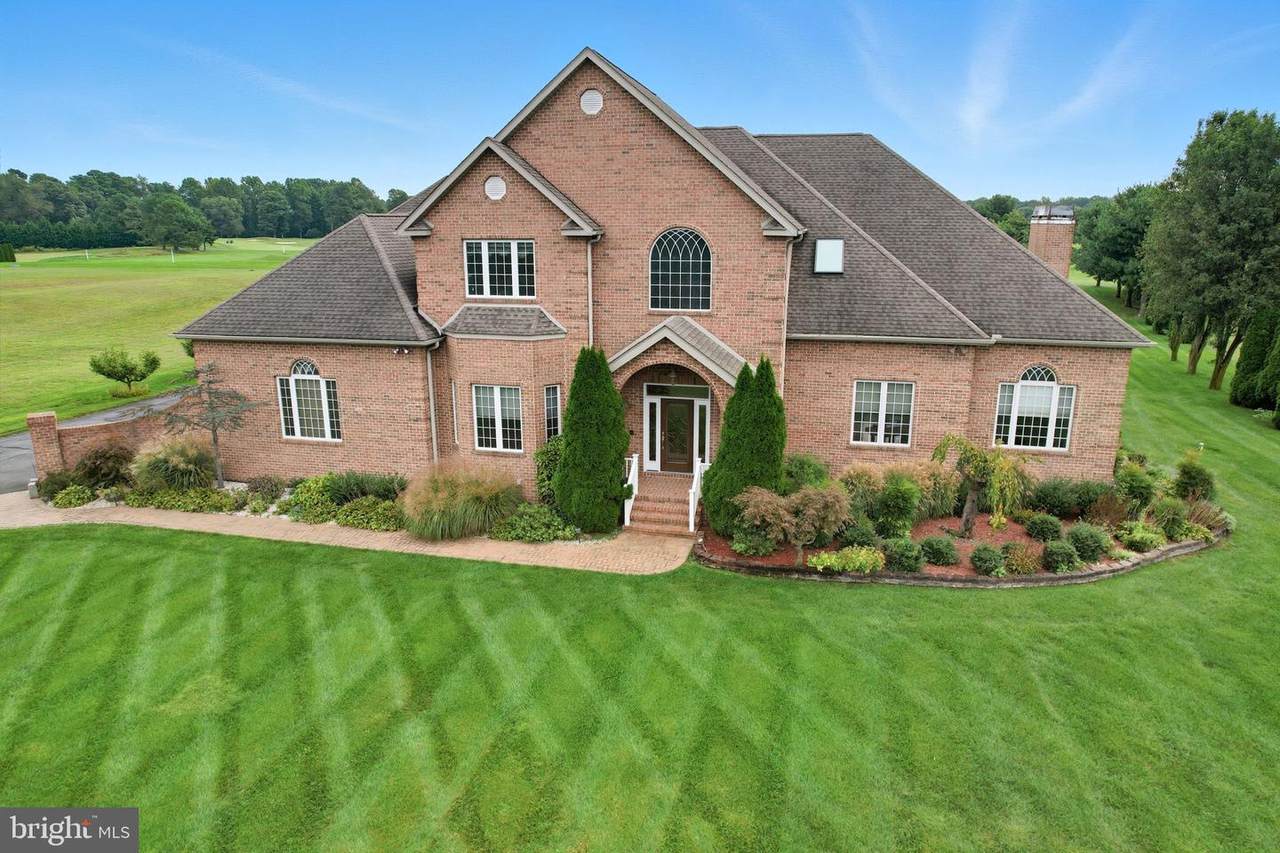 328 Raven Circle - Photo 1