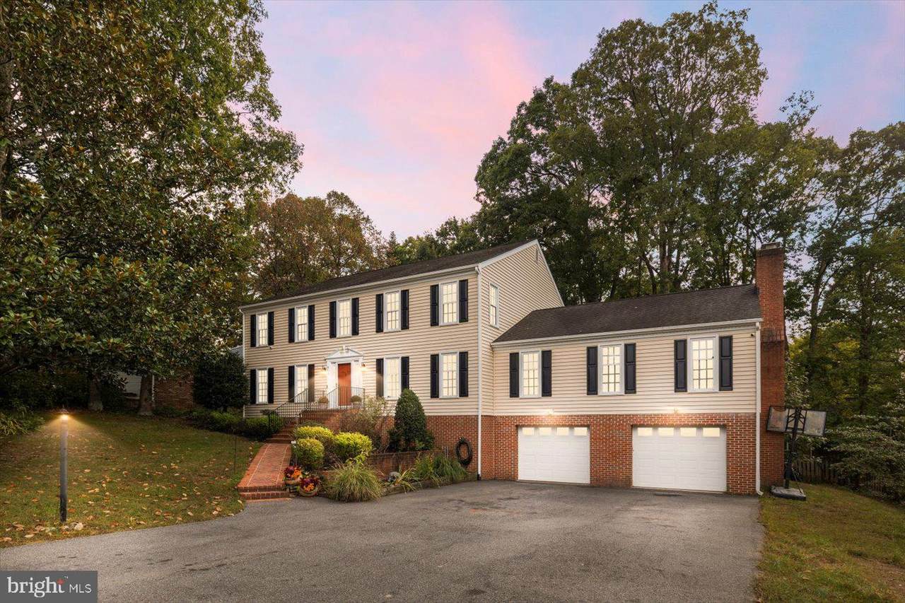 616 Winterberry Drive - Photo 1