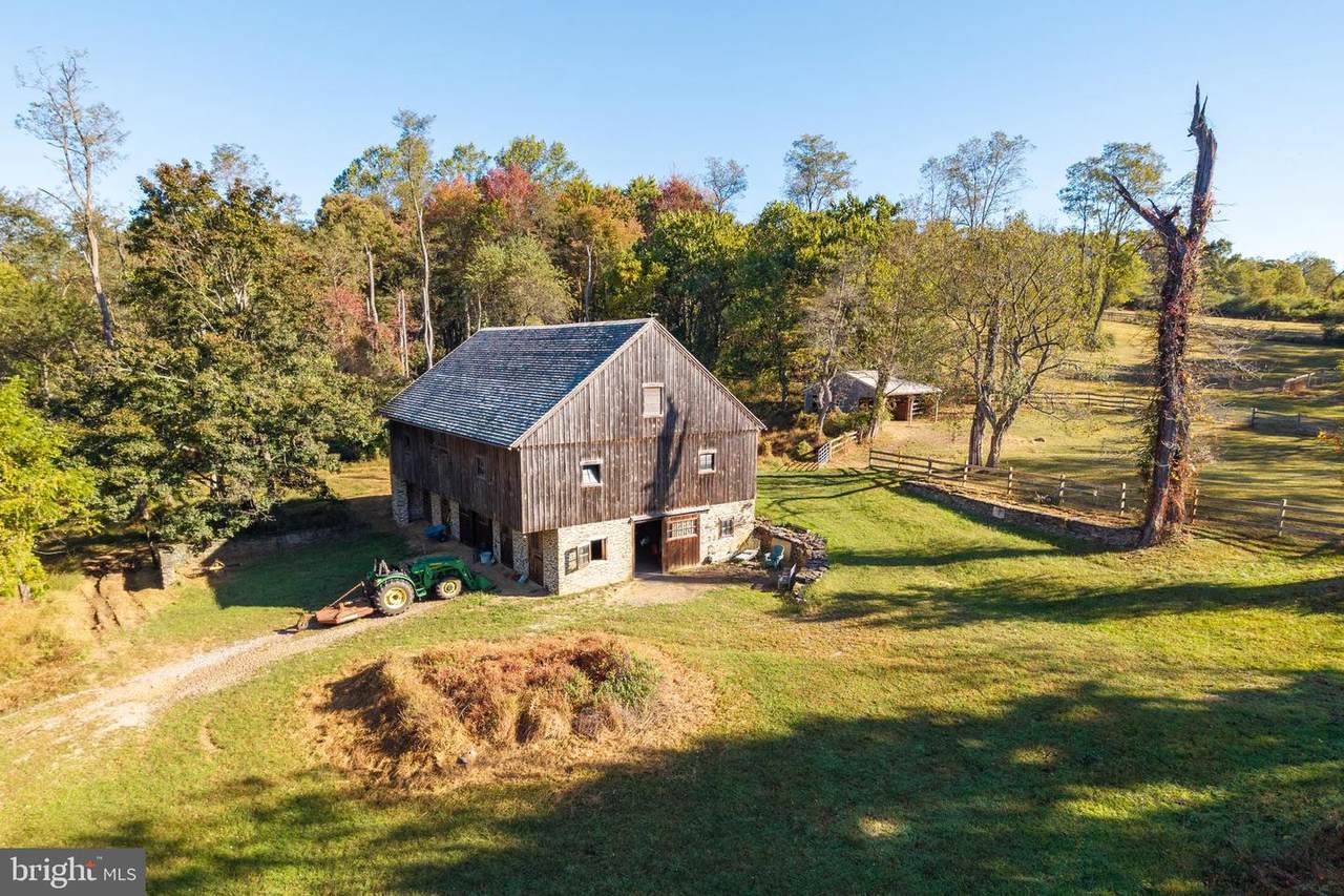 2275 Strasburg Road - Photo 1