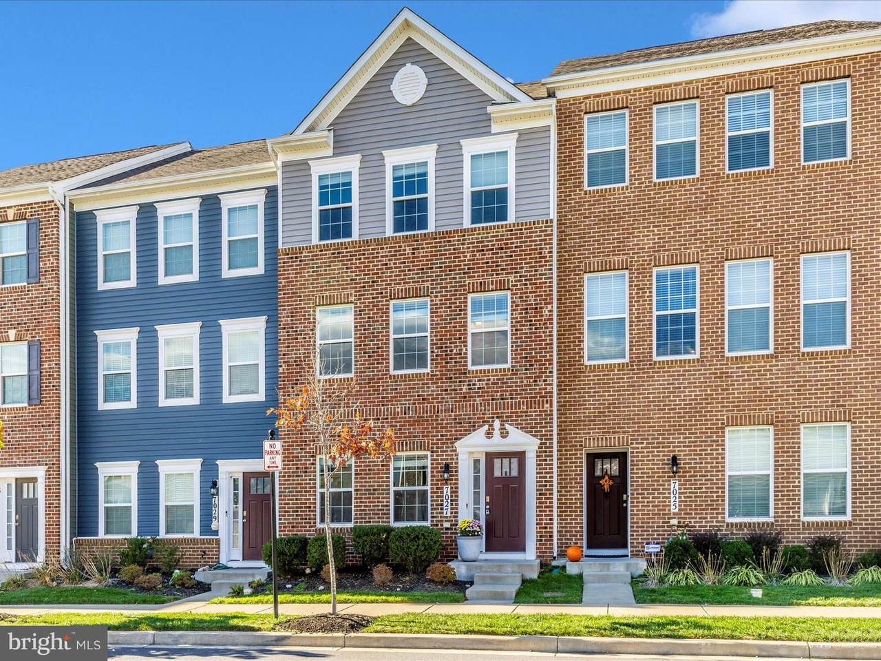 7027 Freedom Way - Photo 1