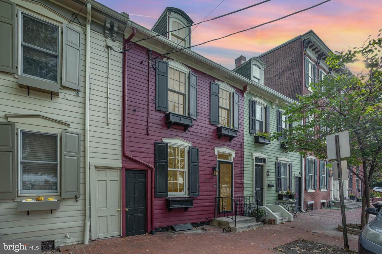 623 Front Street - Photo 1