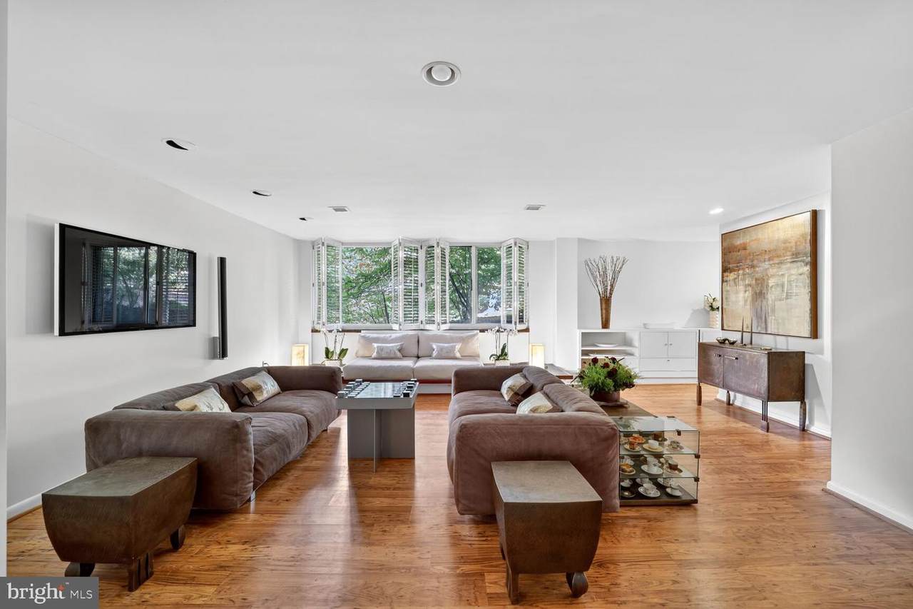 4100 Cathedral Avenue - Photo 1