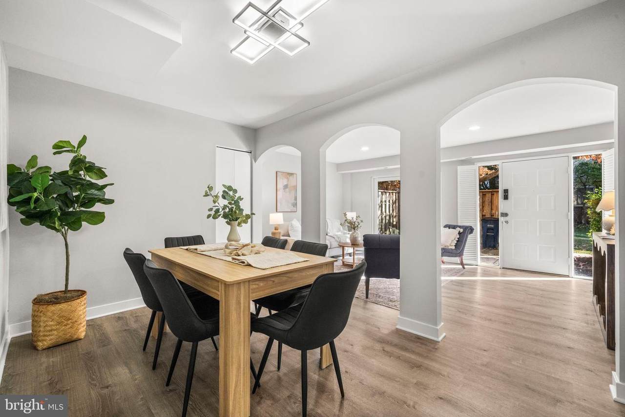 2420 Sun Valley Circle - Photo 1