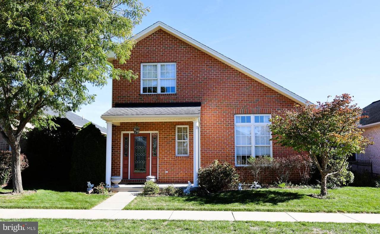 650 Trafalgar Drive - Photo 1