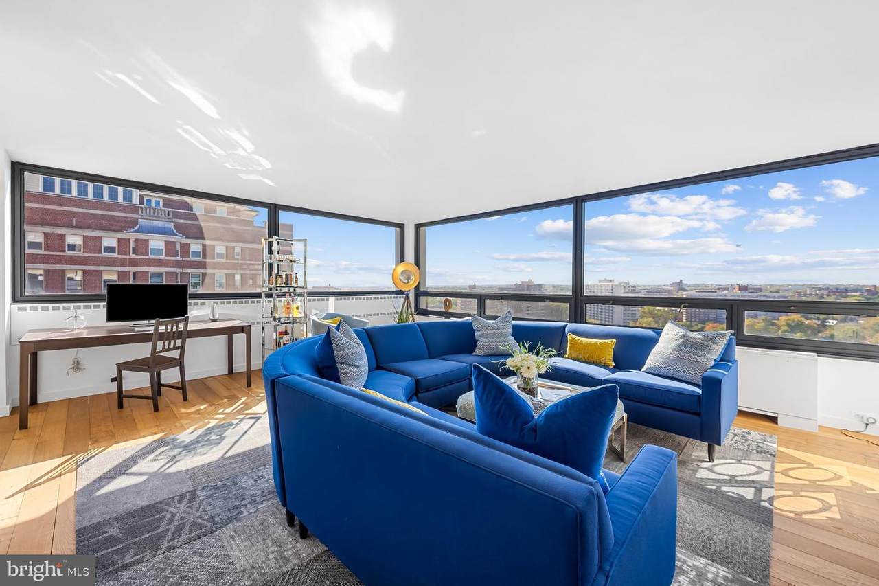 4000 Charles Street - Photo 1