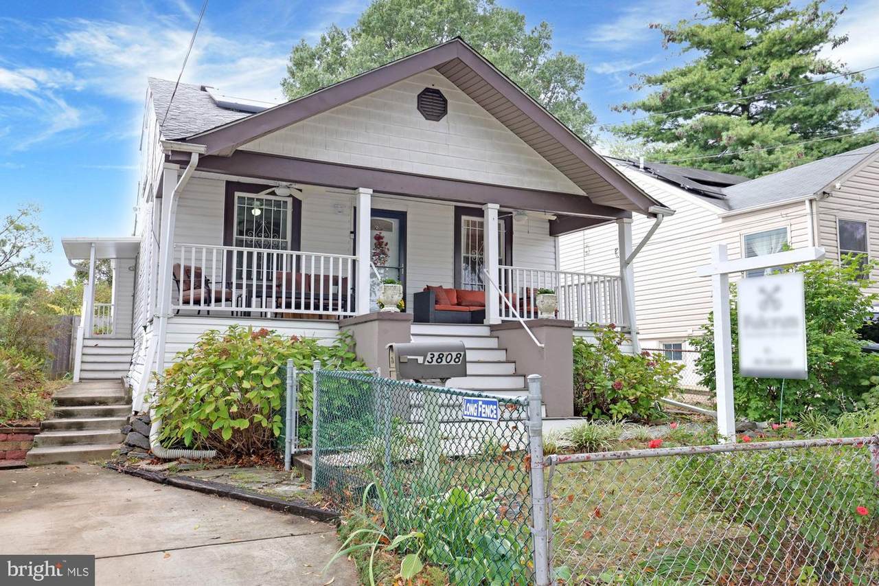 3808 40TH Avenue - Photo 1