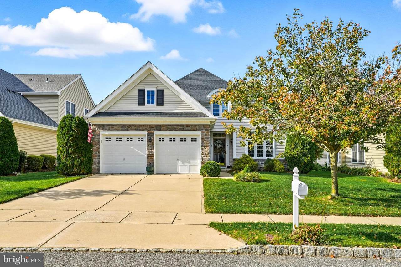 114 Heritage Loop - Photo 1