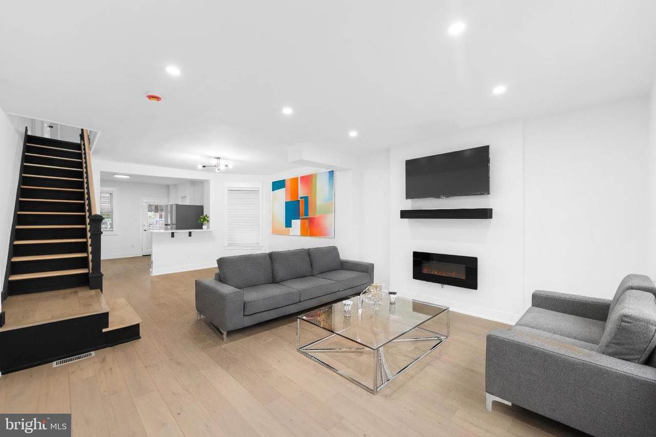 2508 Indiana Avenue - Photo 1