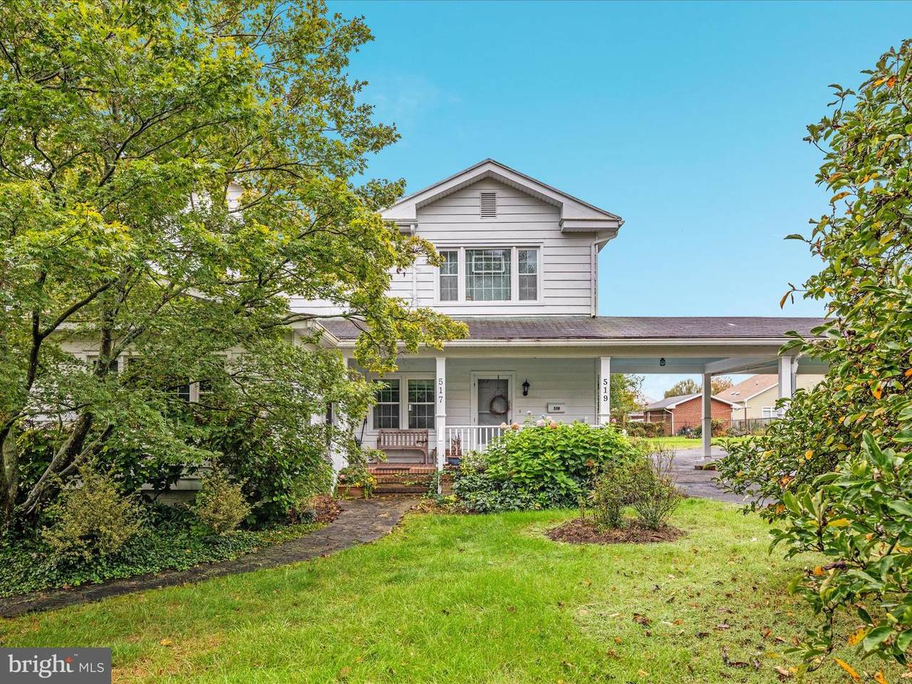 517 Locust Street - Photo 1
