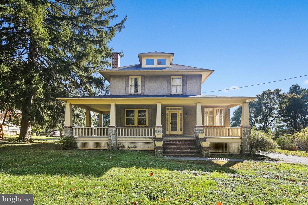 5713 Old Court Road - Photo 1