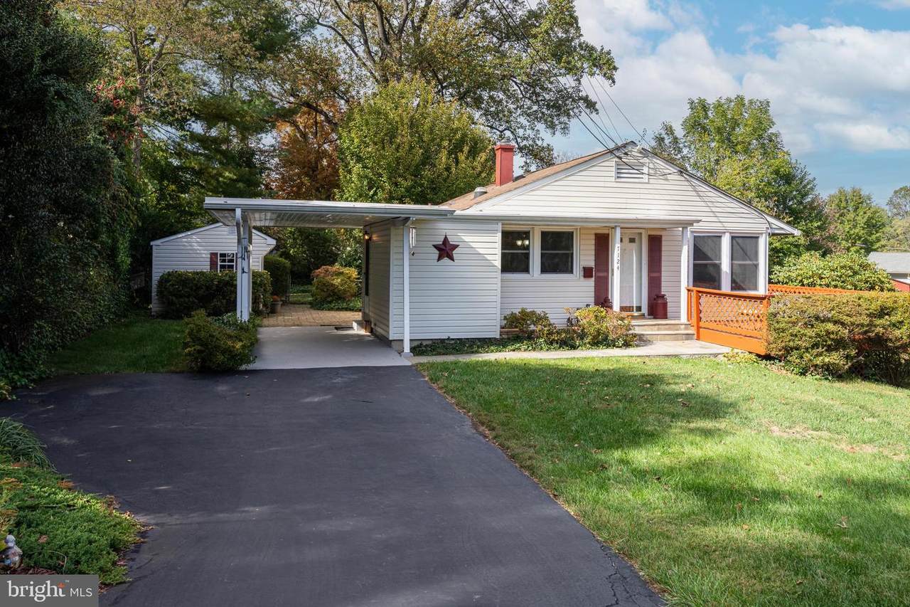 7124 Wade Place - Photo 1