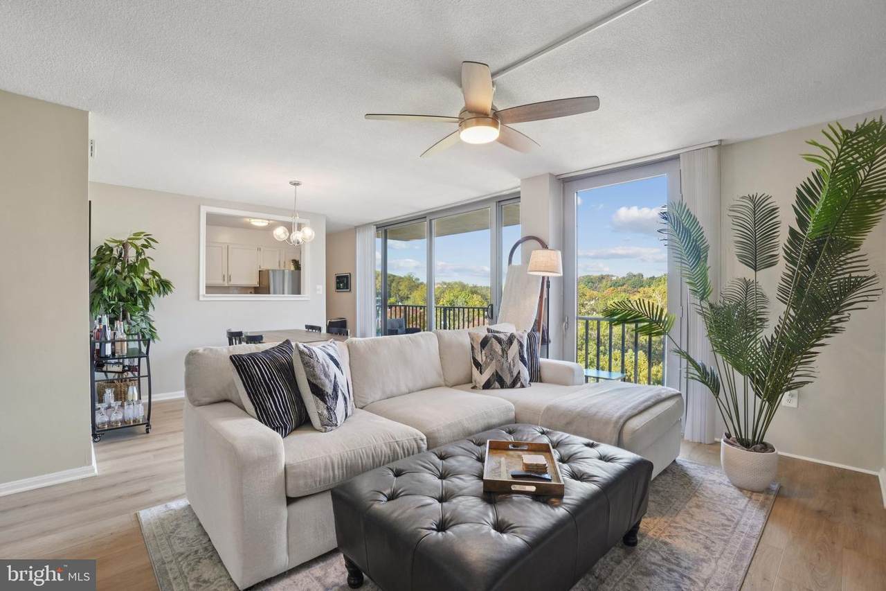 4600 Four Mile Run Drive - Photo 1