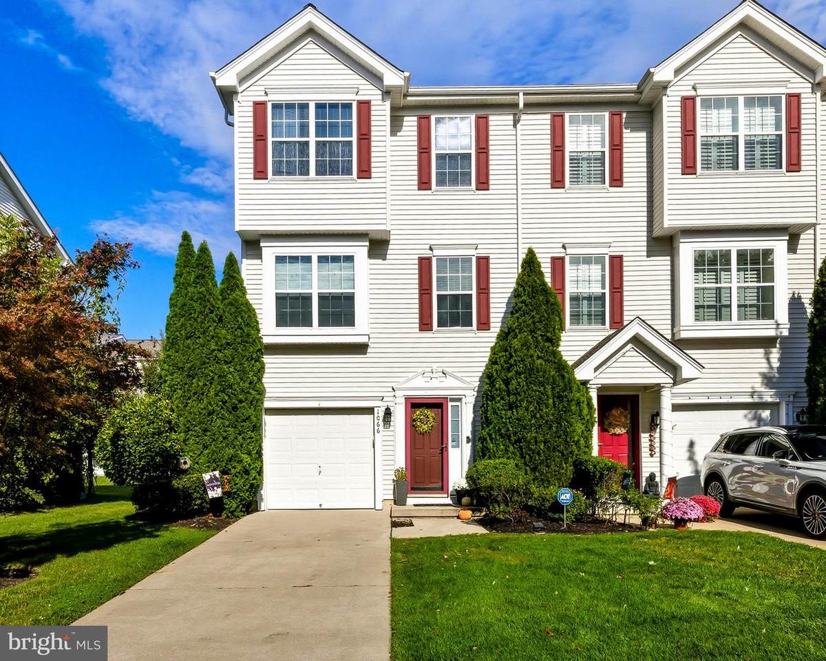 1066 Buckingham Drive - Photo 1