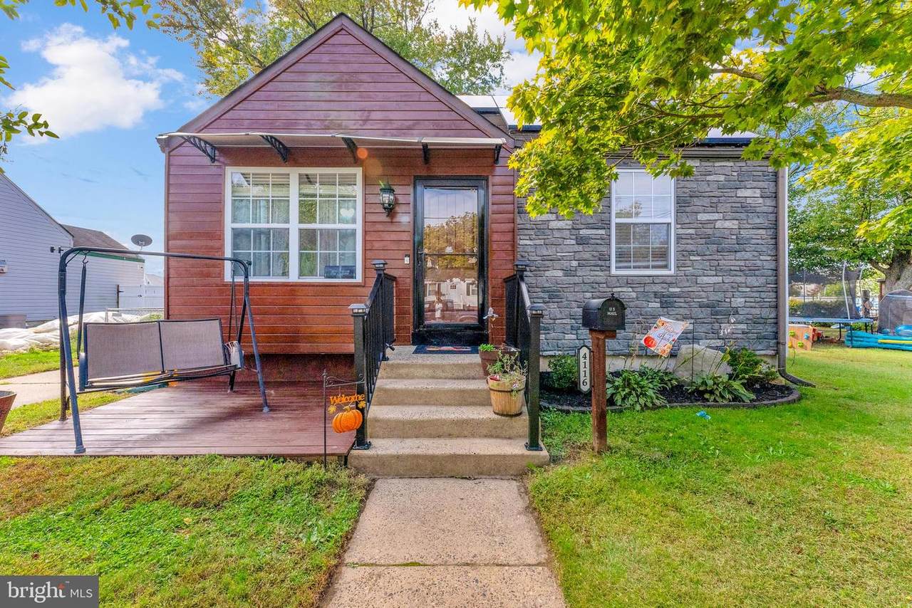 4116 Burwood Avenue - Photo 1