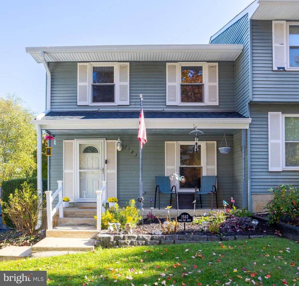 1583 Star Pine Drive - Photo 1