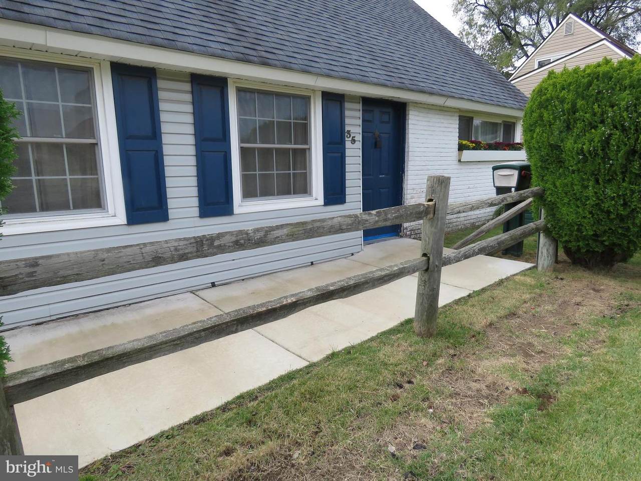 35 Parkside Circle - Photo 1