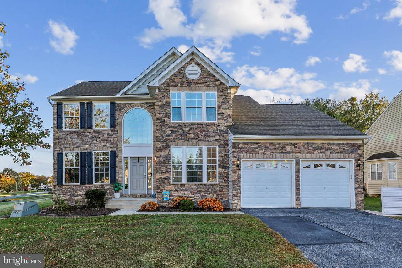 1 Sumter Court - Photo 1