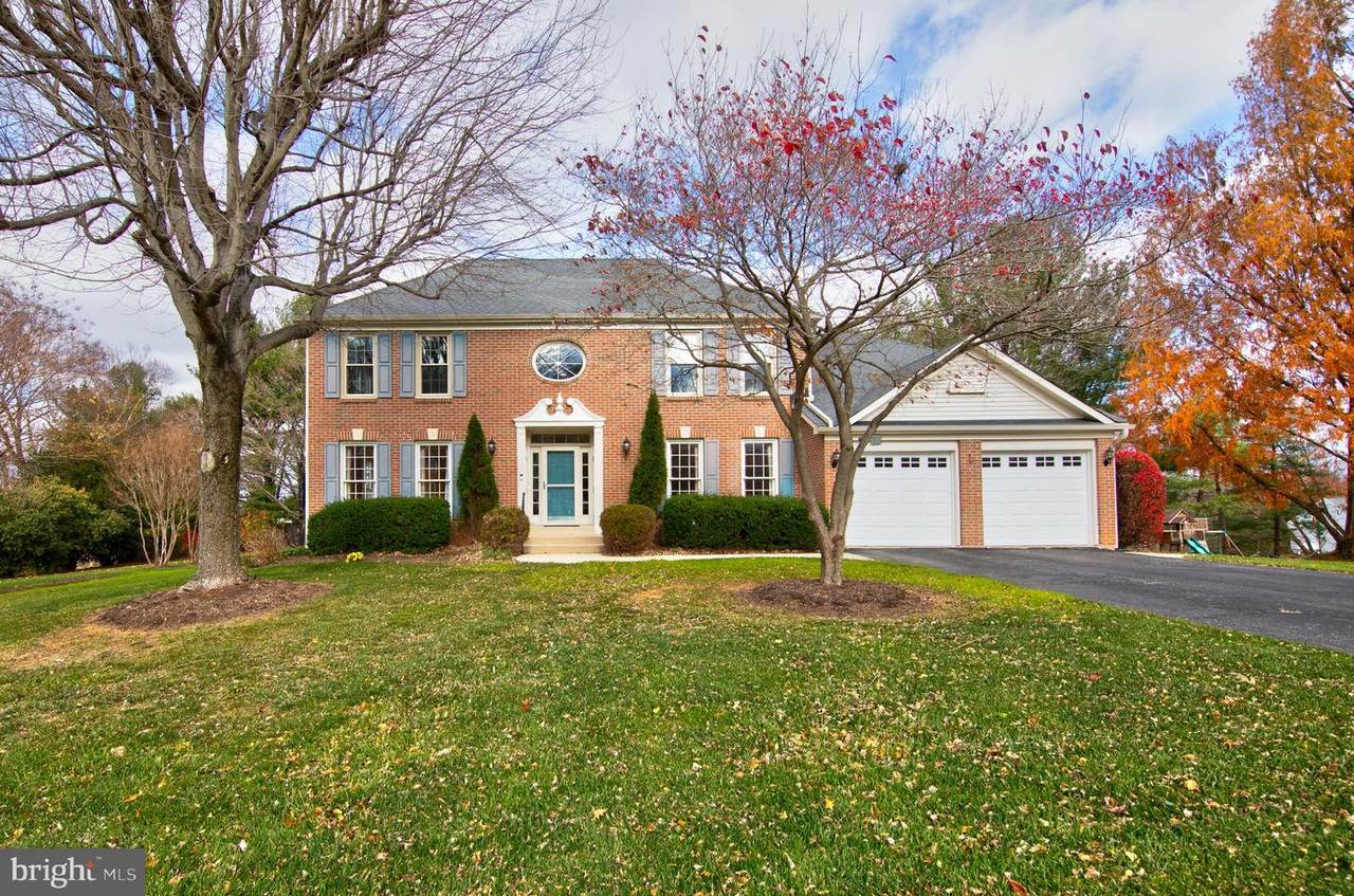 2502 Lady Ann Court - Photo 1