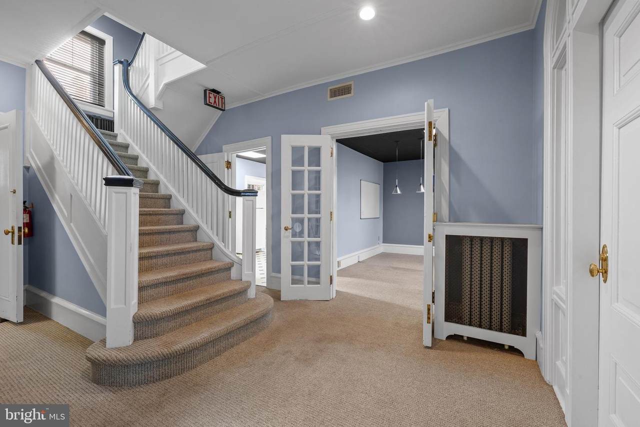 184 Main Street - Photo 1