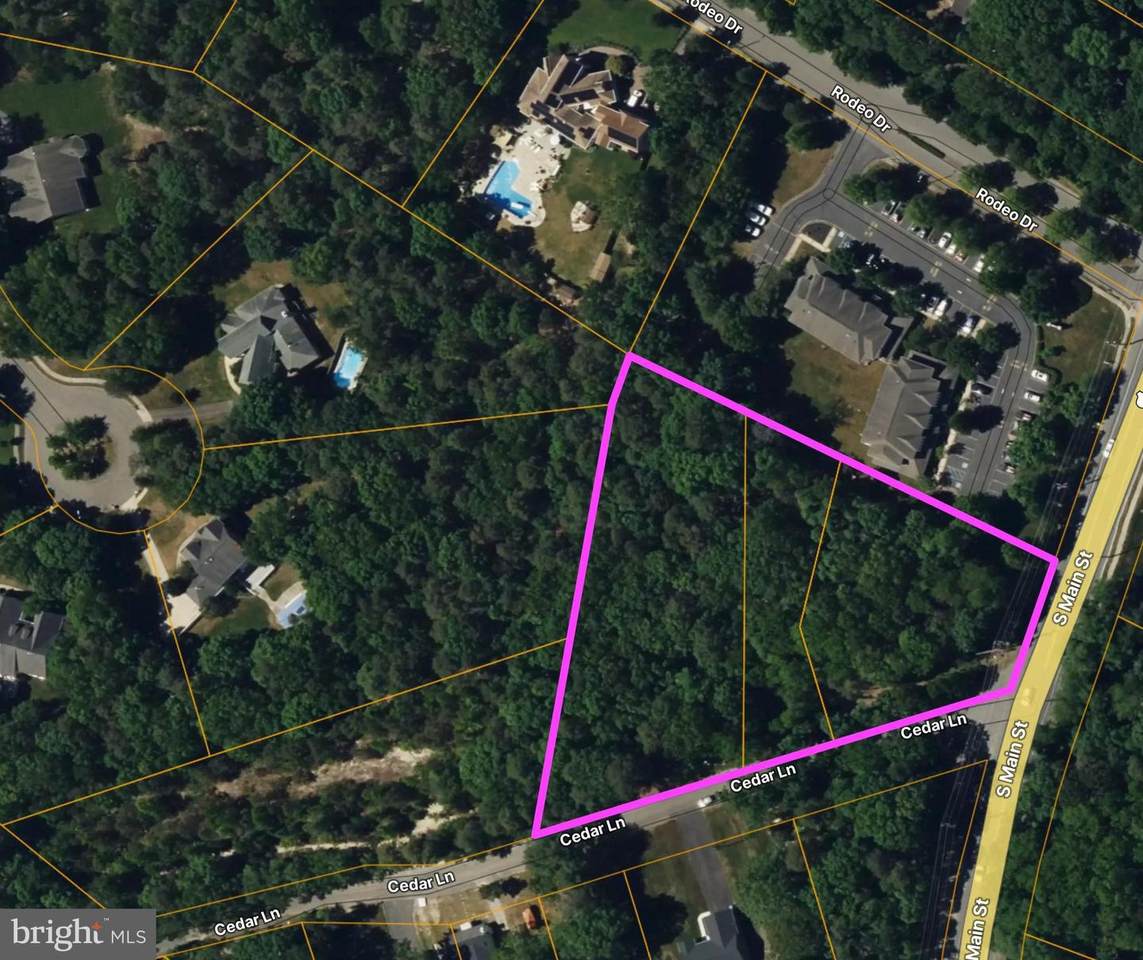 1076 Main Street - Photo 1