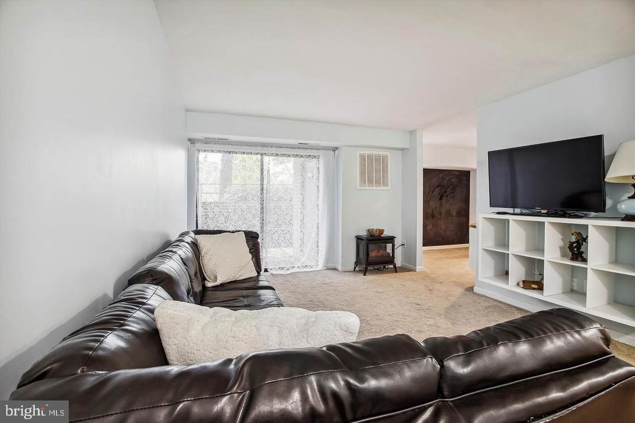 21 Silverwood Circle - Photo 1