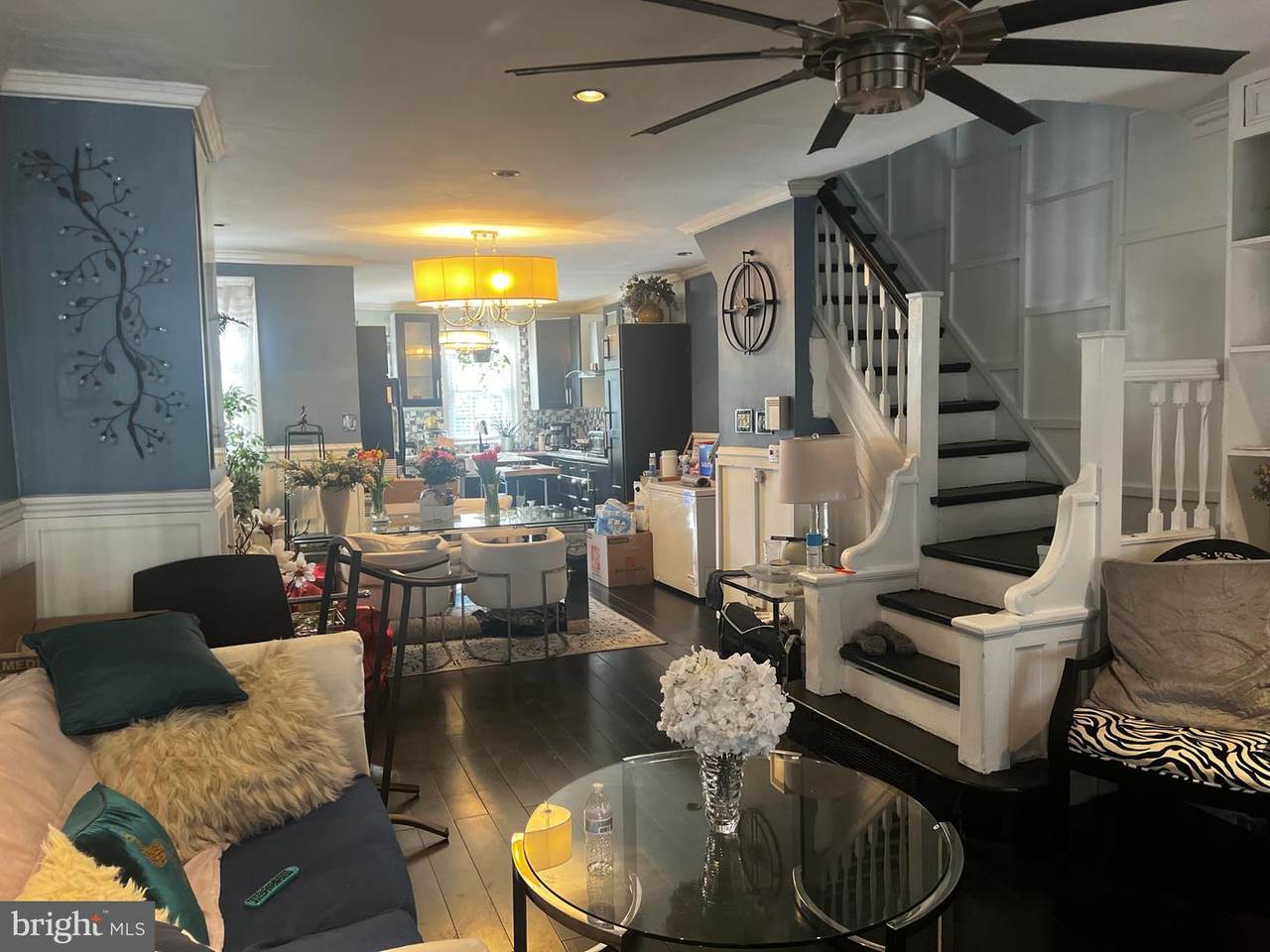 834 Vogdes Street - Photo 1