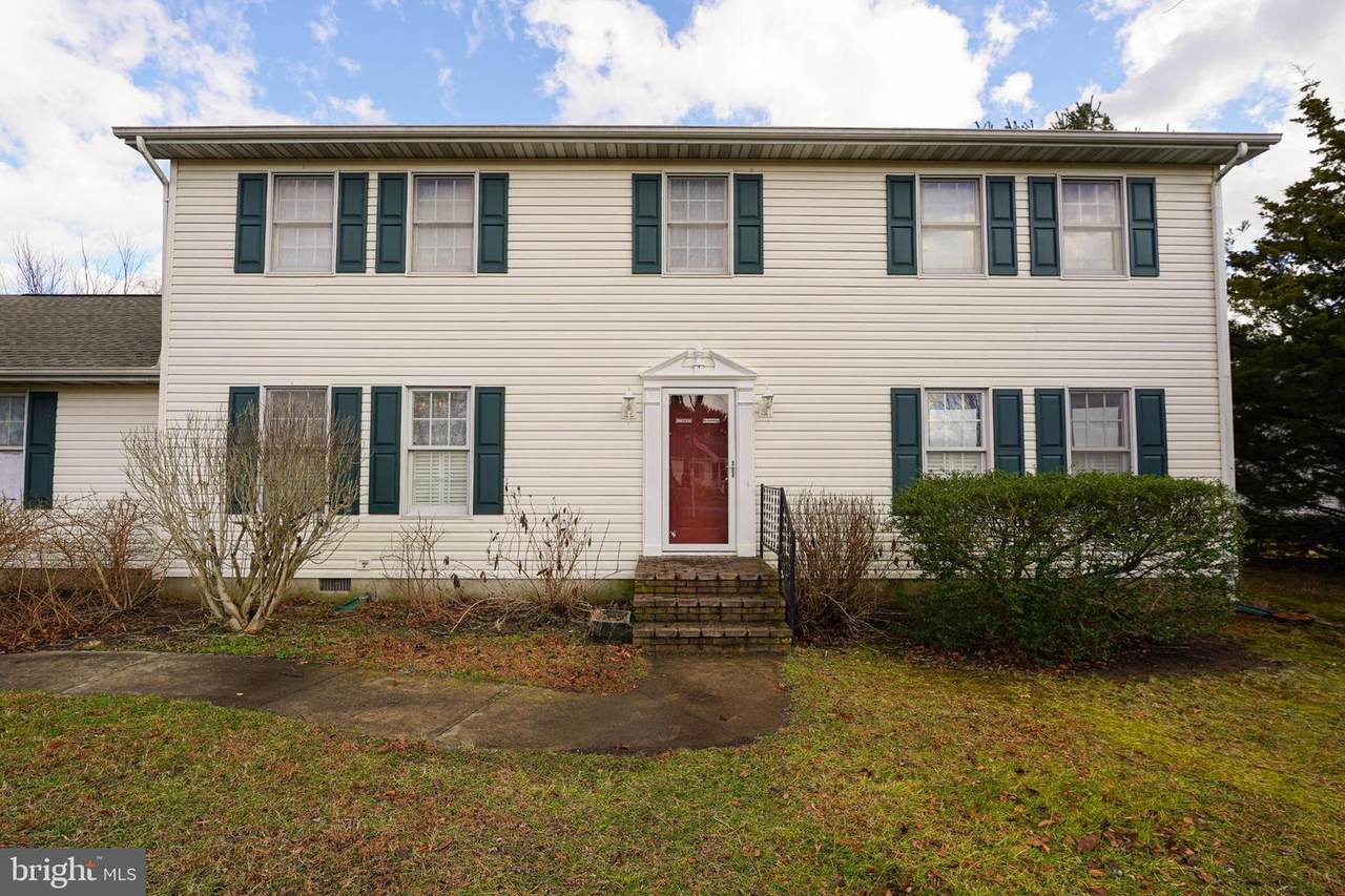 20 Deerfield Lane - Photo 1