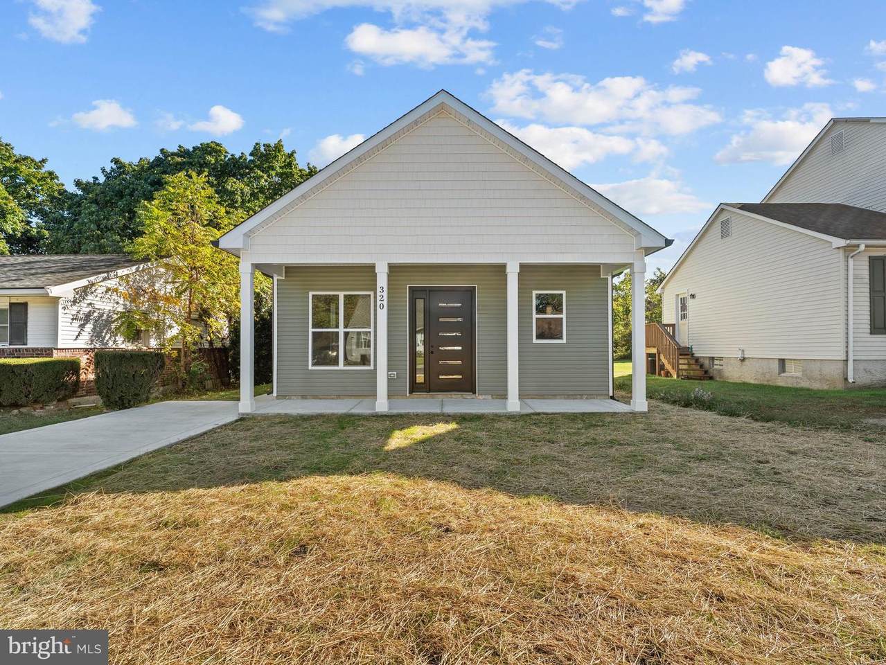 320 Clayton Avenue - Photo 1