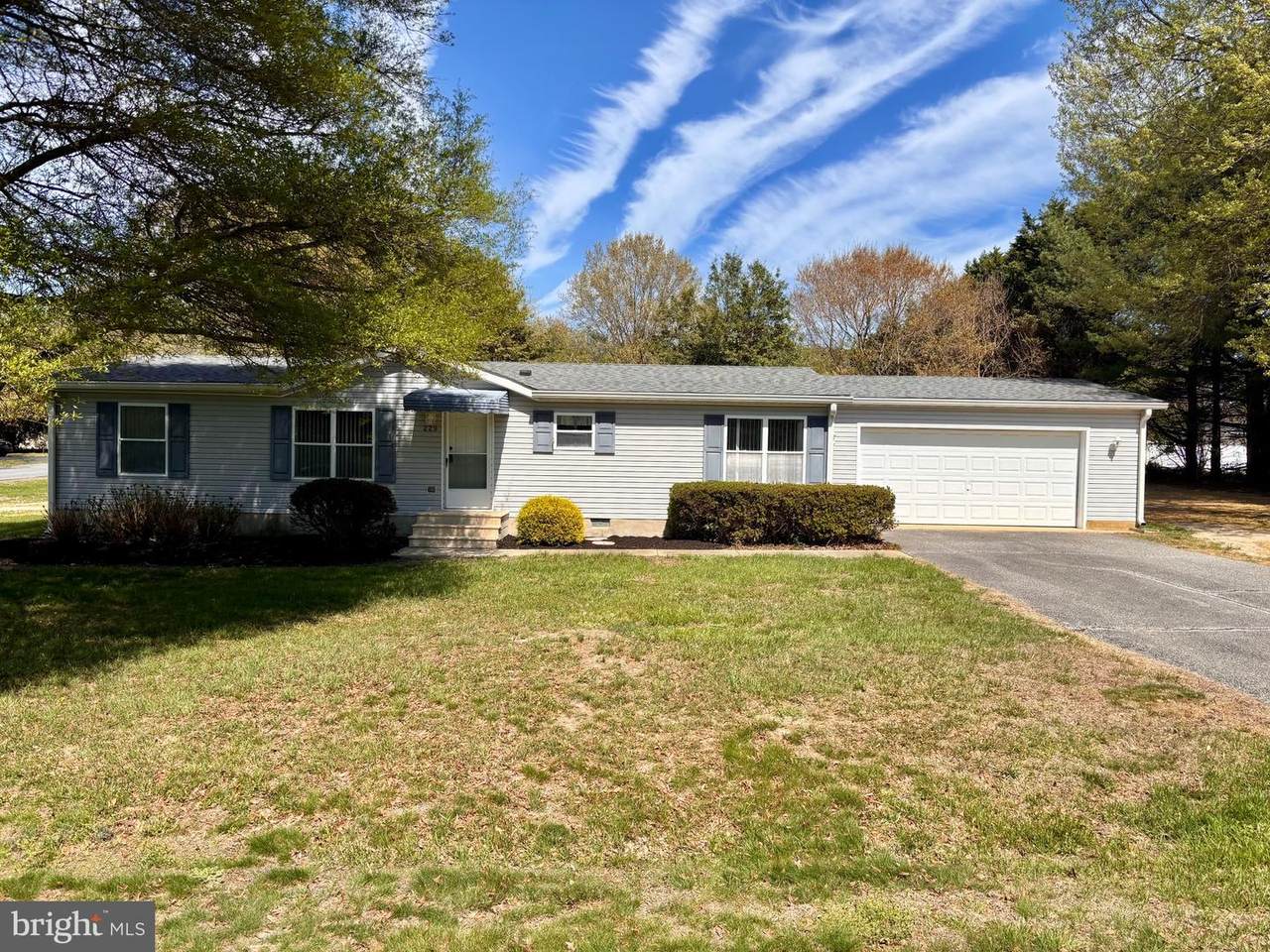 229 Holly Drive - Photo 1