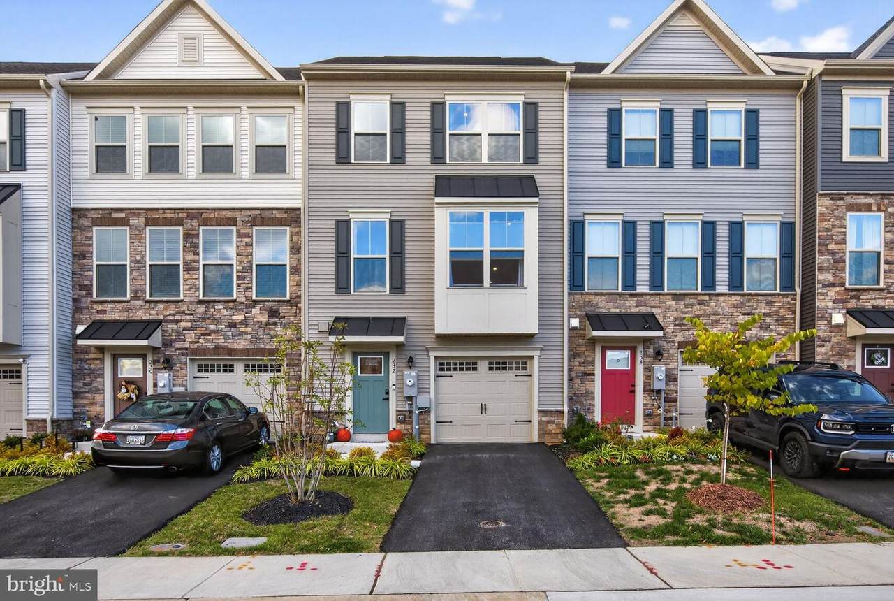 232 Refining Dr - Photo 1