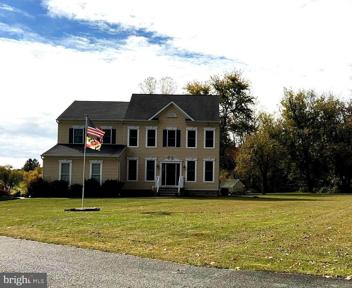 4032 Old Federal Hill Road - Photo 1